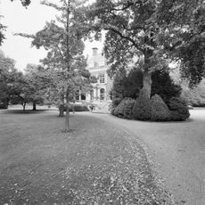 Vreedenhoff: Historische park- en tuinaanleg