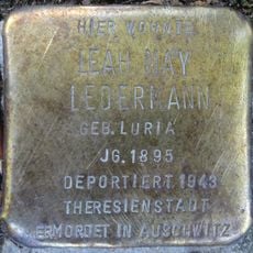 Stolperstein en memoria de Leah May Ledermann
