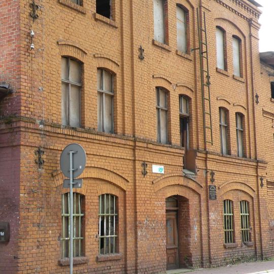 Młyn wodny, ob. elektryczny