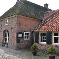 Kapelstraat 1, Bronkhorst