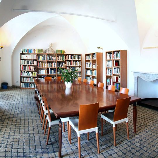 Biblioteca Civica "Baccio Emanuele Maineri"