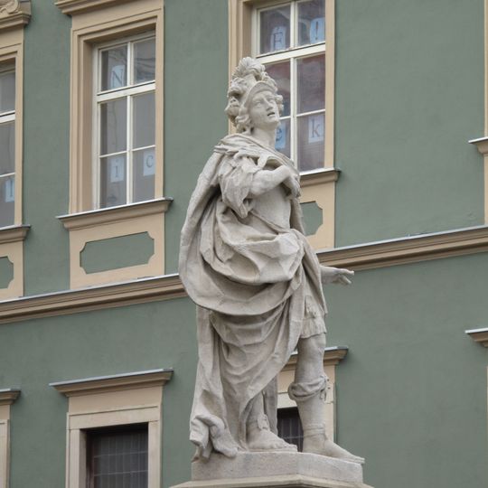 Sochy světců na východní straně sloupu Nejsvětější Trojice na Zelném trhu v Brně