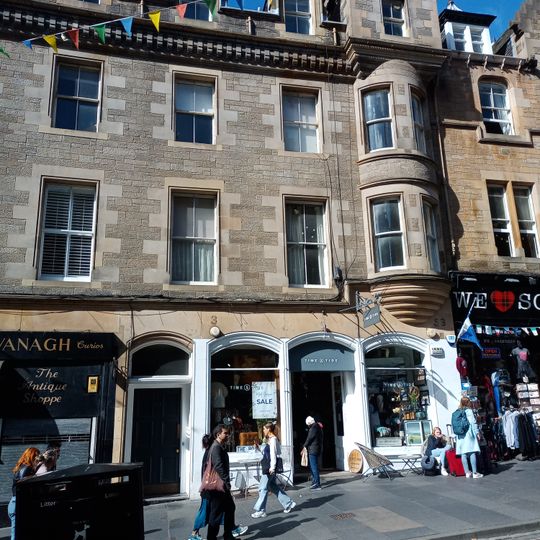 Edinburgh, 51 Cockburn Street