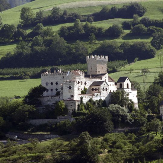 Castel Coira