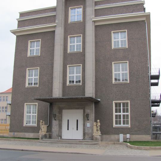 Fabrikgebäude Madaus