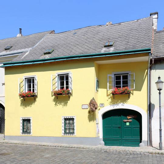 Kahlenberger Straße 20