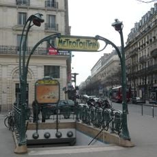 Place Élisabeth-Dmitrieff
