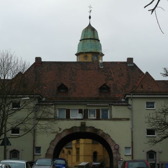 Wohnblock der Eisenbahnersiedlung Rangierbahnhof
