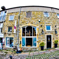 5 And 7, Albert Street