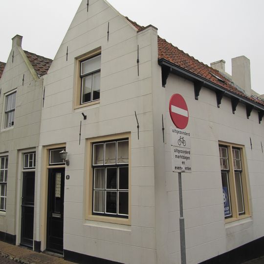 Catharinastraat 9, Goedereede