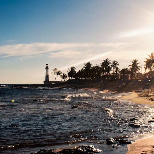 Praia do Farol de Itapuã