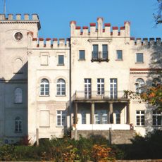Palace in Sady Dolne