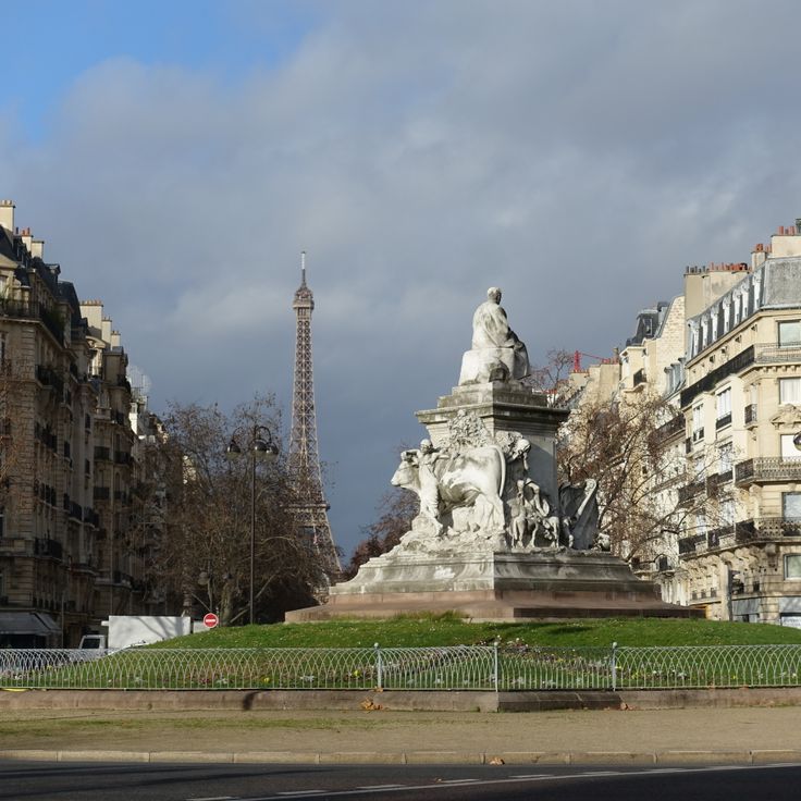 Place de Breteuil