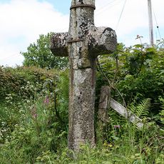 Wayside cross at Trecott beside Wellsprings Lane