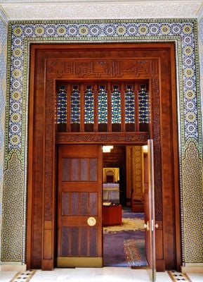 Entrance 1