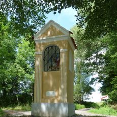 Kaplička v Hůrce na rozcestí