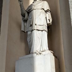 Statue