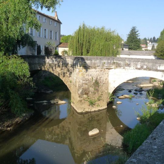 Pont sur le Goire