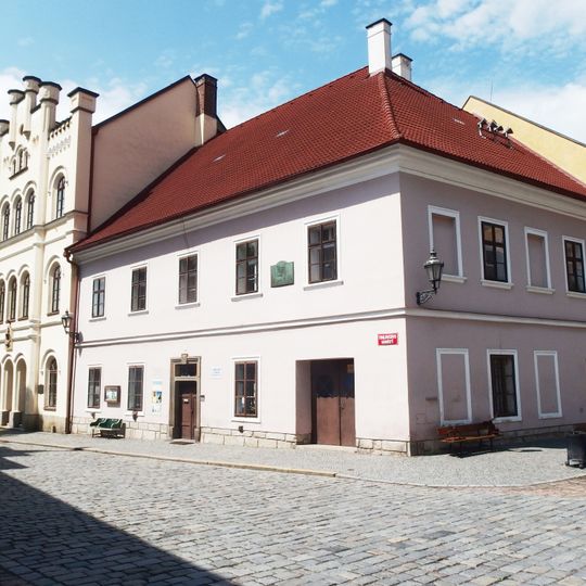 Městský dům Toulovcovo nám. č.p. 151