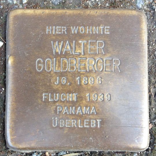 Stolperstein en memoria de Walter Goldberger