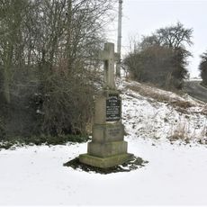 Kříž naproti domu 43 v Horkách nad Jizerou