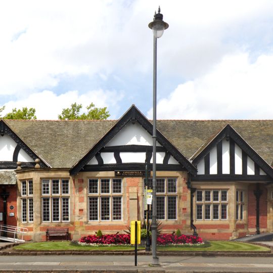 Hulme Hall, Port Sunlight
