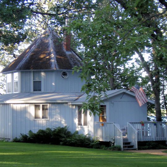 Brightwood Beach Cottage