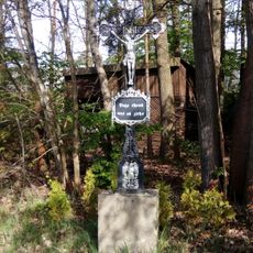 Wayside cross