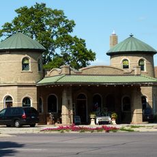 New Ulm Oil Company Service Station