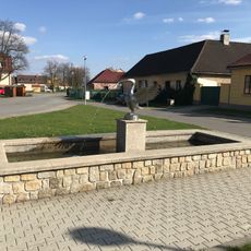 Kašna v Čáslavicích