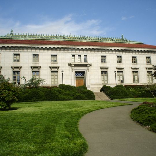California Hall