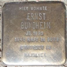 Stolperstein en memoria de Ernst Bundheim