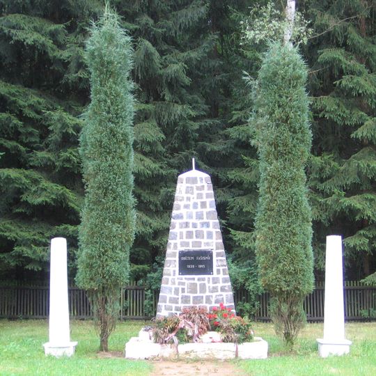 Památník obětem koncentračního tábora v Rabštejně