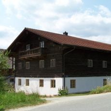 Bauernhaus eines Vierseithofes
