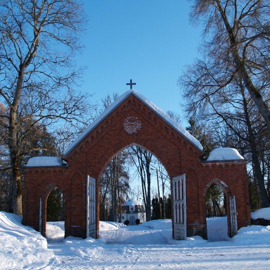 Cementerio de Suure-Jaani