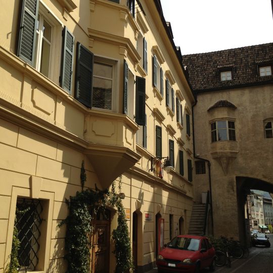 Dr.-Streiter-Gasse 22-24