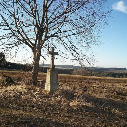 Kříž na rozcestí nad Chmelnou