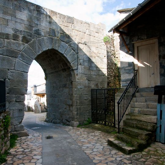 Castle fort of Manzaneda