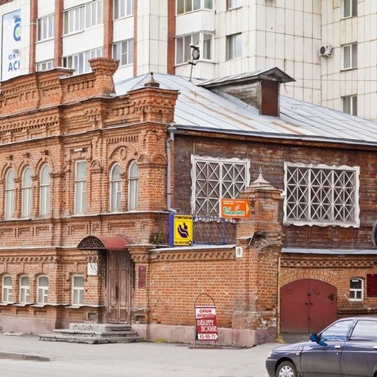 Усадебный дом