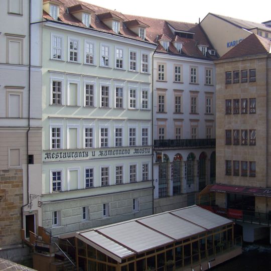 Karlovy lázně, čp. 195