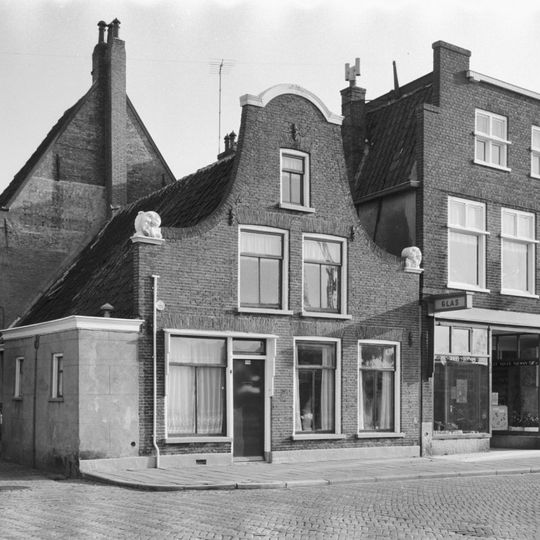 Zuiderhaven 15, Harlingen