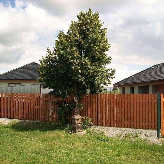 Kříž severně od Modřovic