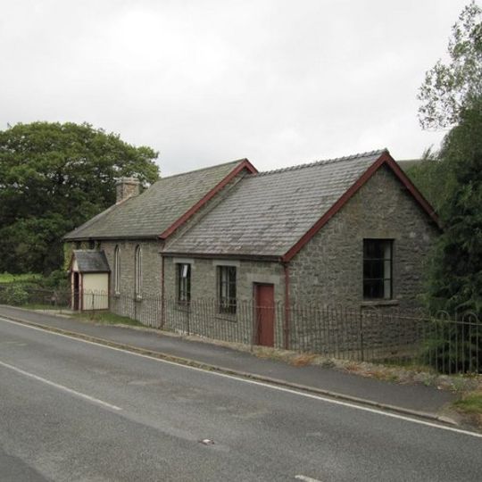 Hope Chapel, attached house and vestry