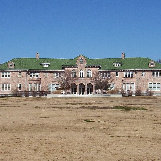 Pink Palace Museum and Planetarium
