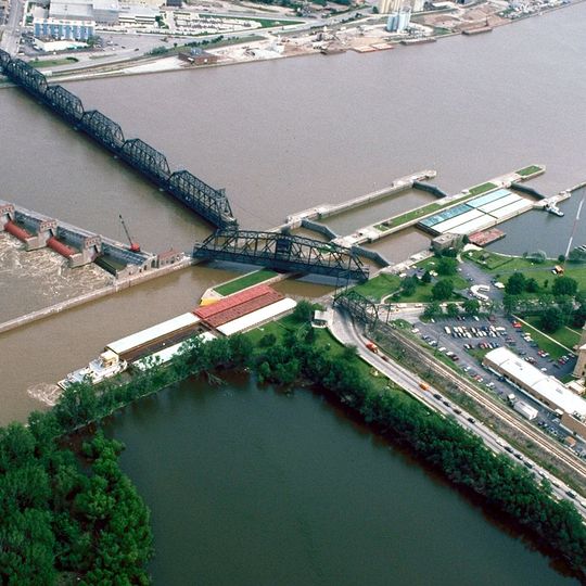 Lock and Dam No. 15