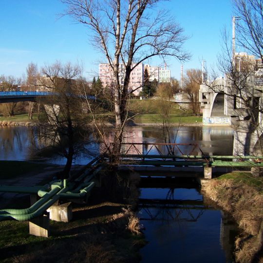 Lávka přes ústí Zákolanského potoka