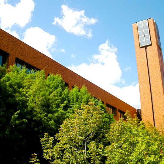 Osaka Gakuin University