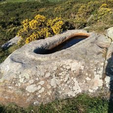Duas sepulturas abertas na rocha granítica
