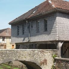 House, rue de la Fontaine, rue du Rampont