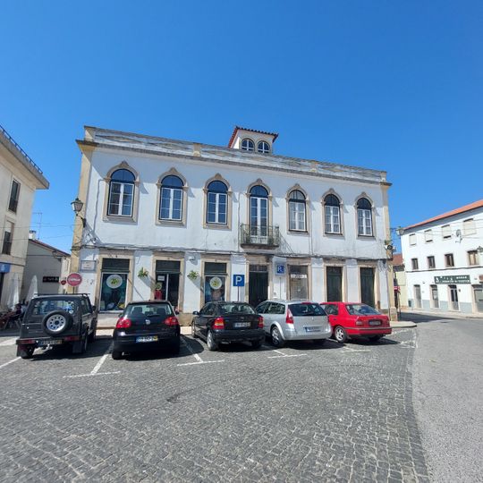Casa na Praça do Munícipio, n.º 2 a 8